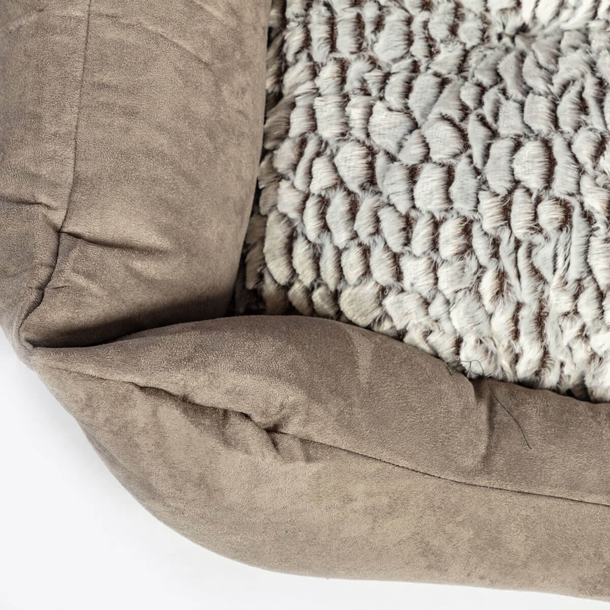 Danish Design Arctic Snuggle Dog Bed - Image 6