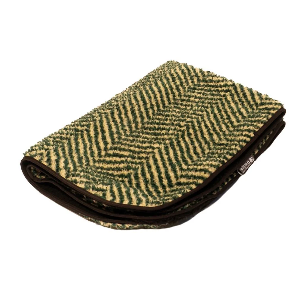 Danish Design Sherpa Fleece Pet Blanket - Various Designs - Image 3