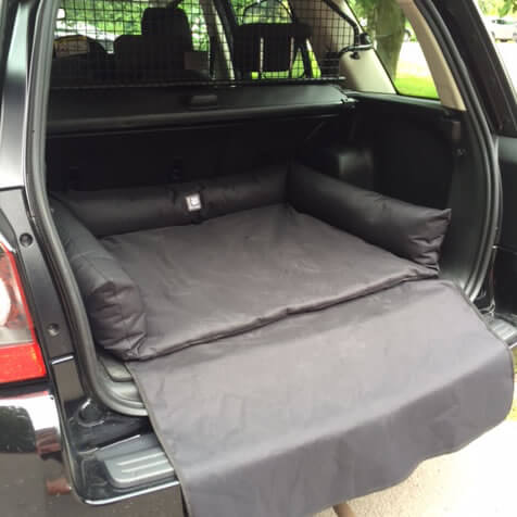 Danish Design Waterproof Dog Car Boot Bed - Image 7