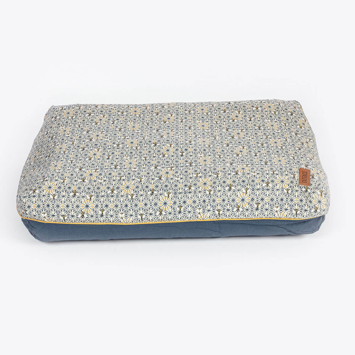 FatFace Geo Bees Deep Duvet Dog Bed - Image 3