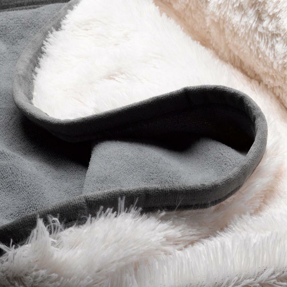 Gor Pets Nordic Double Sided Pet Blanket - Image 3