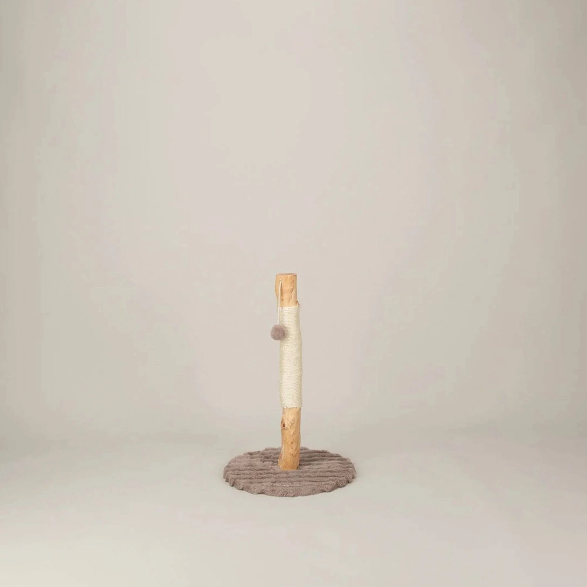 Scruffs Alpine Rockies Cat Scratching Post - Image 2
